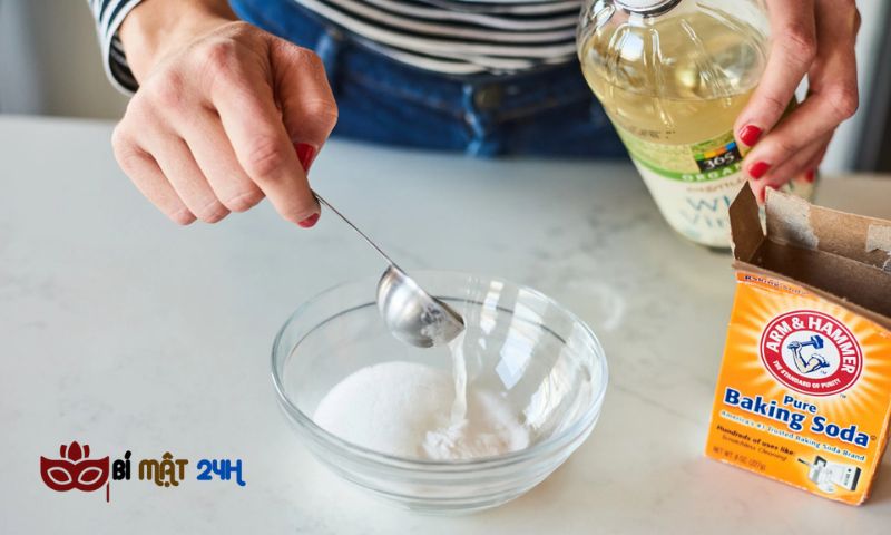 Sử dụng baking soda và dầu ăn